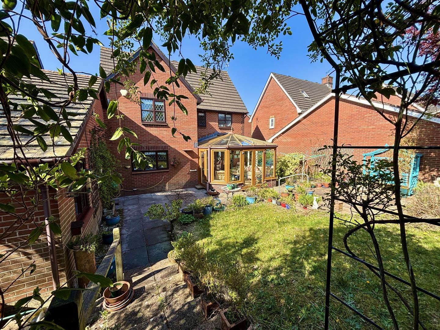 Masefield Way, Sketty, Swansea, SA2 9FF
